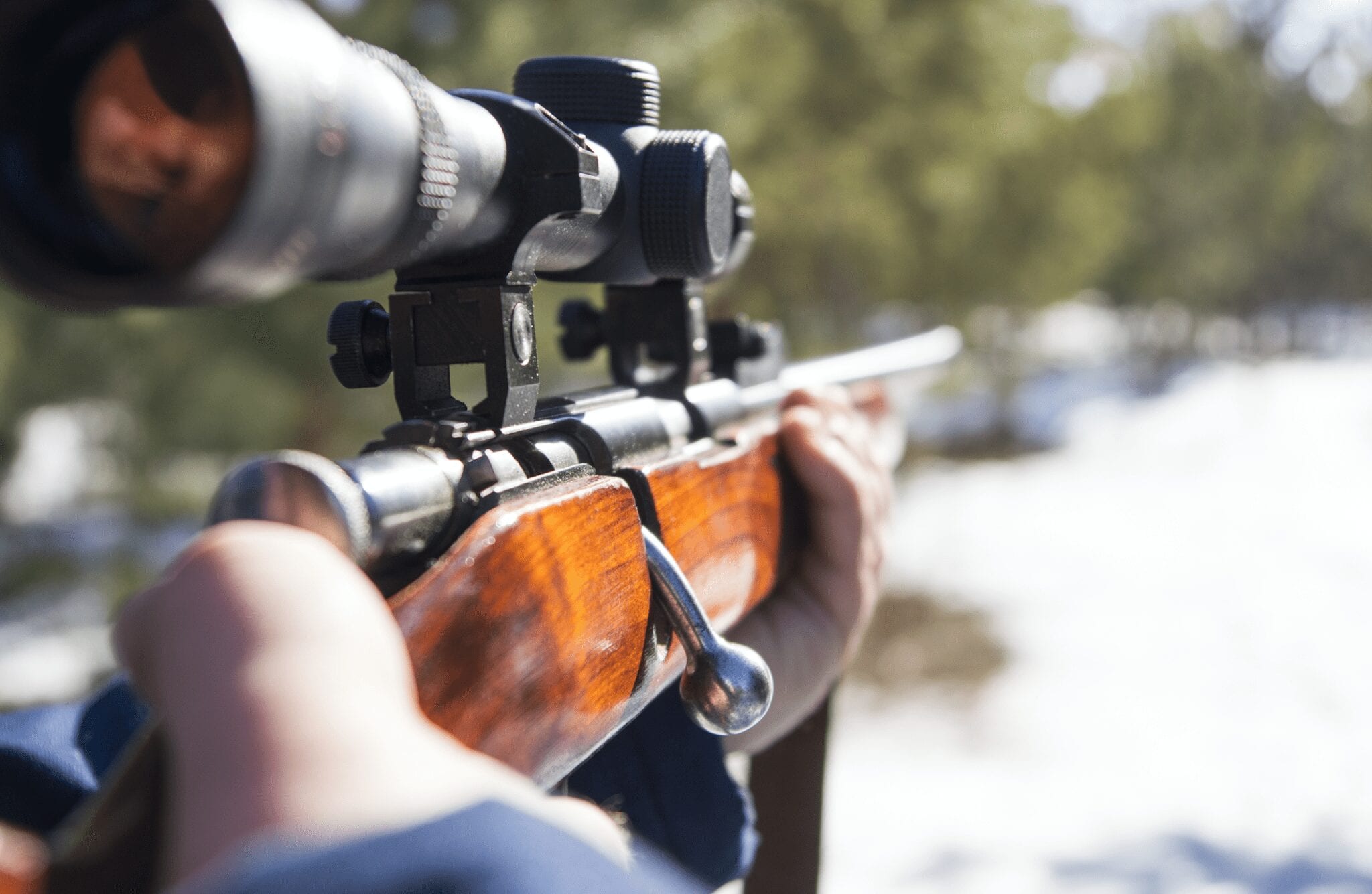 Gun aiming | Physician Hearing Care Tennessee